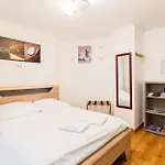 Bed & Breakfast D'hotes Au Coeur De Nancyb&b Proche Gare De