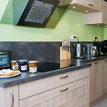D'hotes Au Coeur De Nancyb&b Proche Gare De Bed & Breakfast 2*