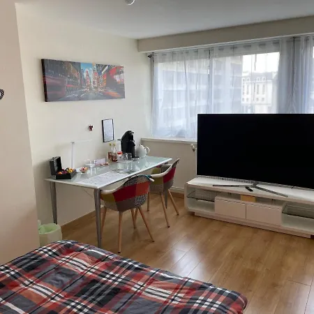 Panzió D'hotes Au Coeur De Nancyb&b Proche Gare De 2*