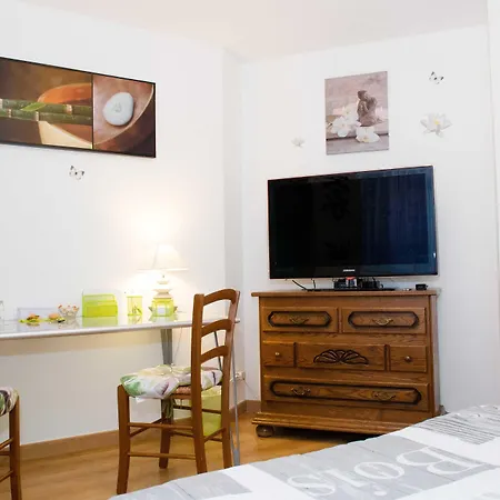 D'hotes Au Coeur De Nancyb&b Proche Gare De Нанси