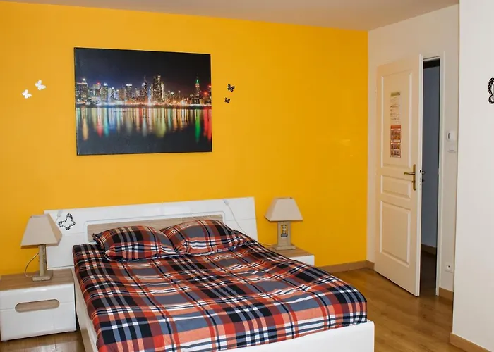 Bed & Breakfast D'hotes Au Coeur De Nancyb&b Proche Gare De