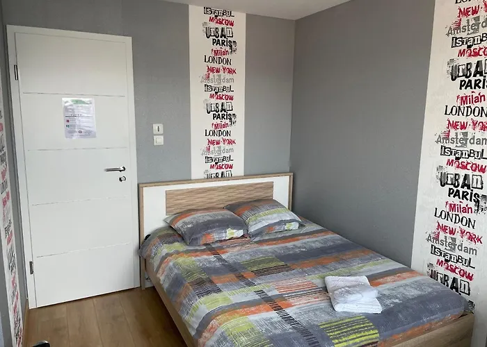 D'hotes Au Coeur De Nancyb&b Proche Gare De Bed & Breakfast