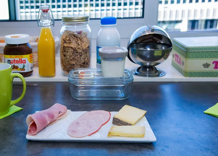 D'hotes Au Coeur De Nancyb&b Proche Gare De Bed & Breakfast 2*